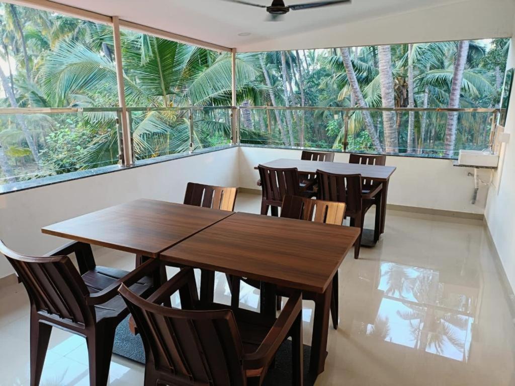 Srushti Sea Villa Resort Diveāgar Buitenkant foto