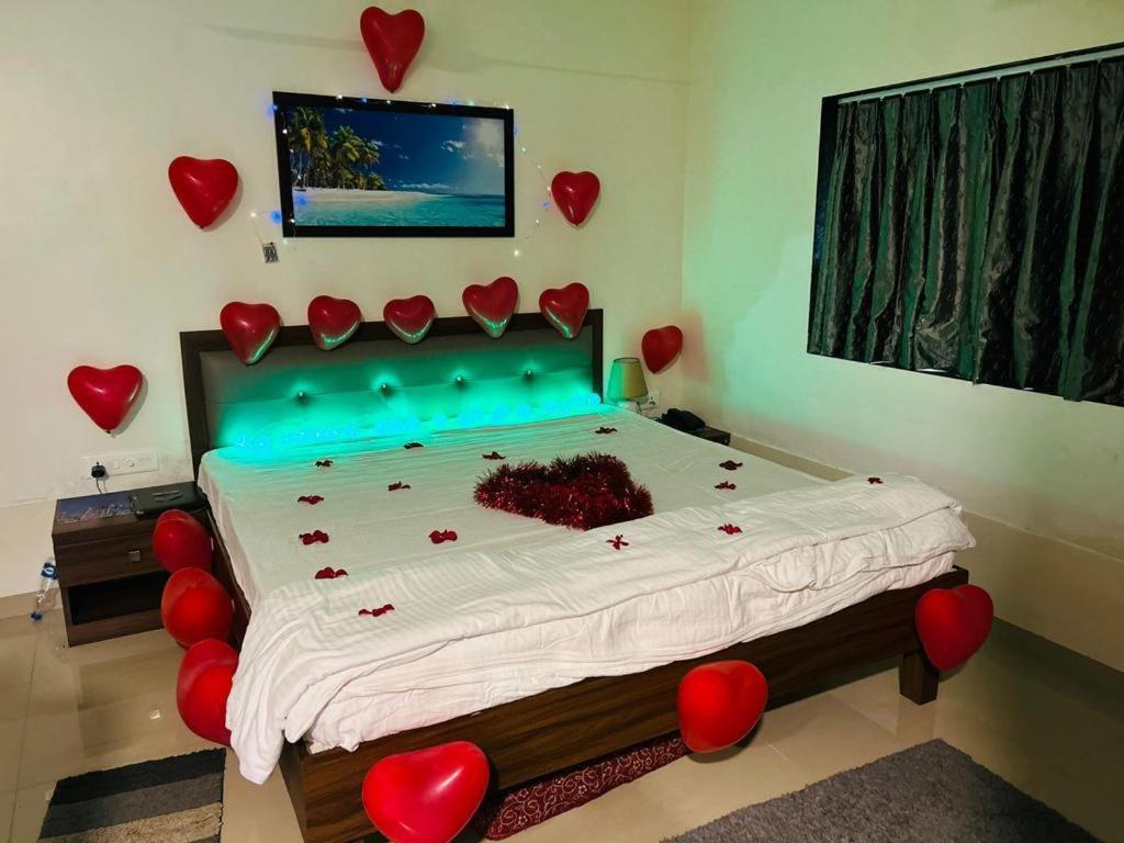 Srushti Sea Villa Resort Diveāgar Buitenkant foto