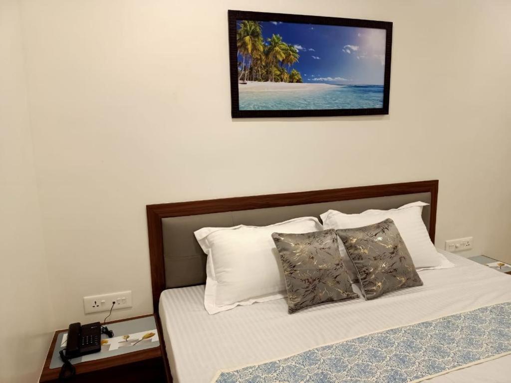 Srushti Sea Villa Resort Diveāgar Buitenkant foto