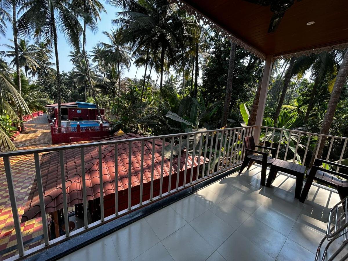 Srushti Sea Villa Resort Diveāgar Buitenkant foto